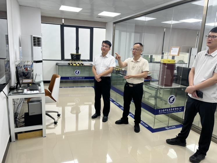 市濱海投資集團(tuán)公司黨委副書(shū)記、總經(jīng)理梁亮帶隊(duì)赴臺(tái)山海洋發(fā)展集團(tuán)考察調(diào)研